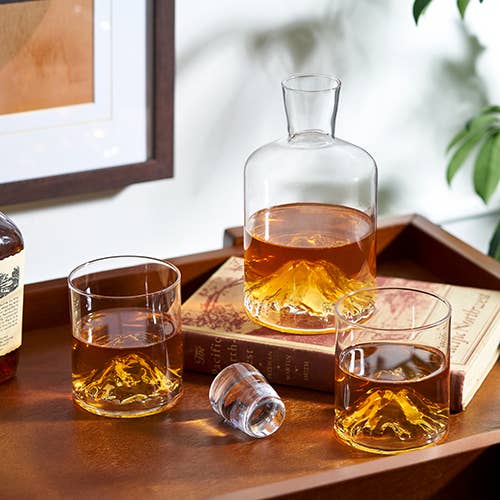 The Summit Set – Mountain-Inspired Decanter & Glasses