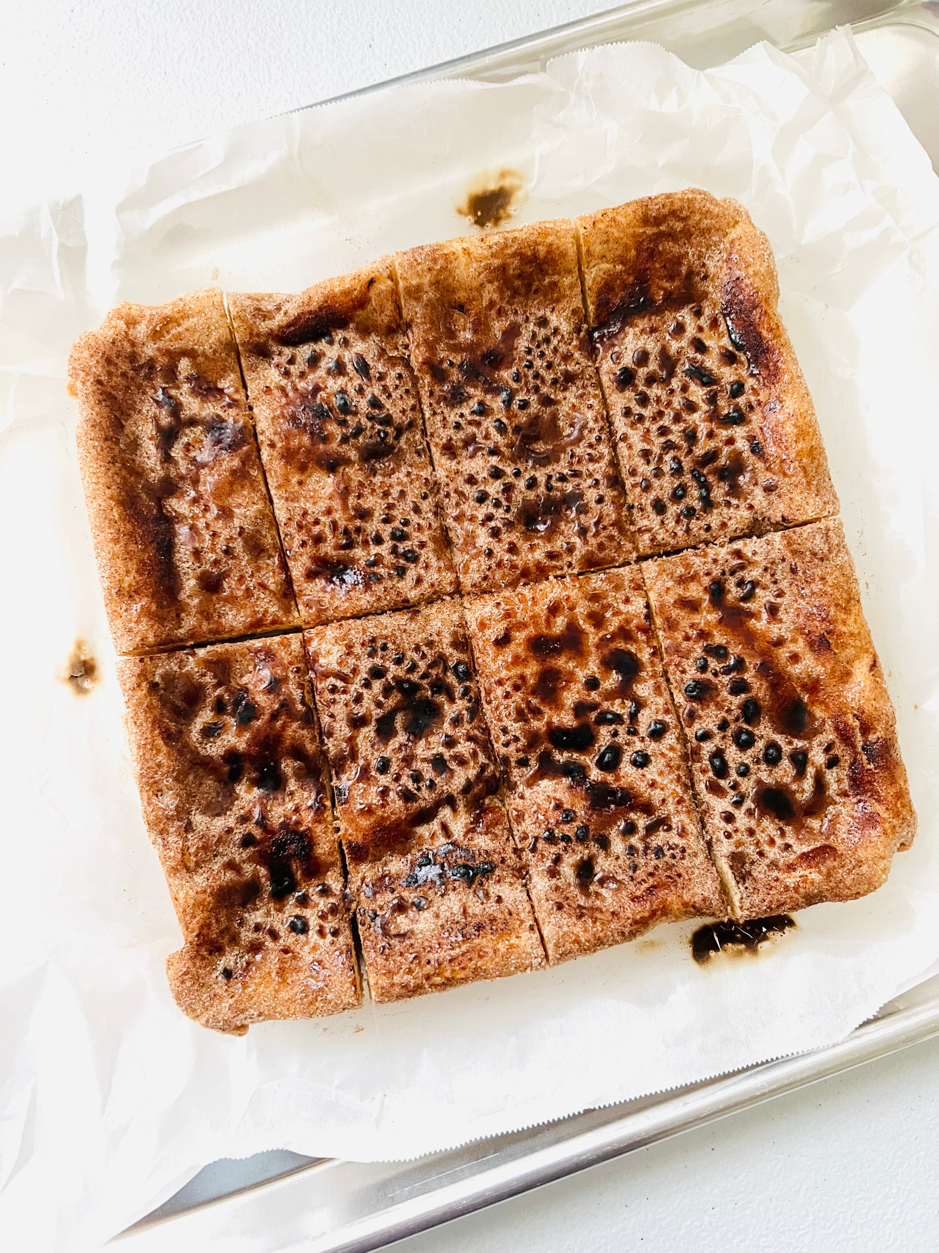 Bourbon Brûlée Snickerdoodle Blondies (8-Pack)